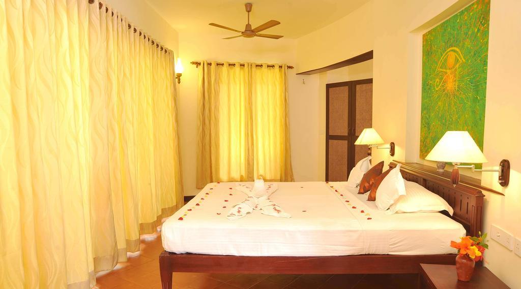 Ananda Lakshmi Ayurveda Retreat Hotel Chowara Ngoại thất bức ảnh